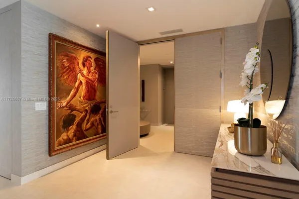 $33,000 | 18975 Collins Avenue, Unit 4102, Sunny Isles Beach, FL 33160