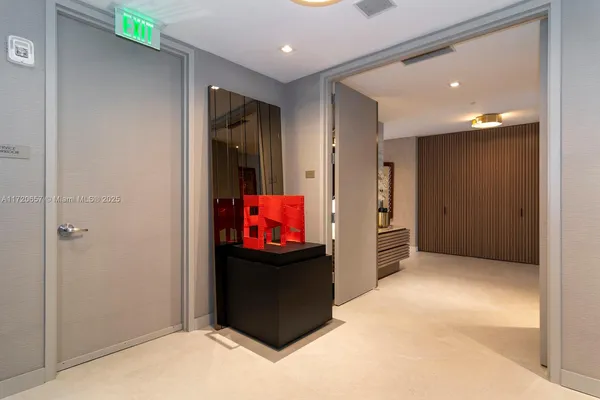 $33,000 | 18975 Collins Avenue, Unit 4102, Sunny Isles Beach, FL 33160