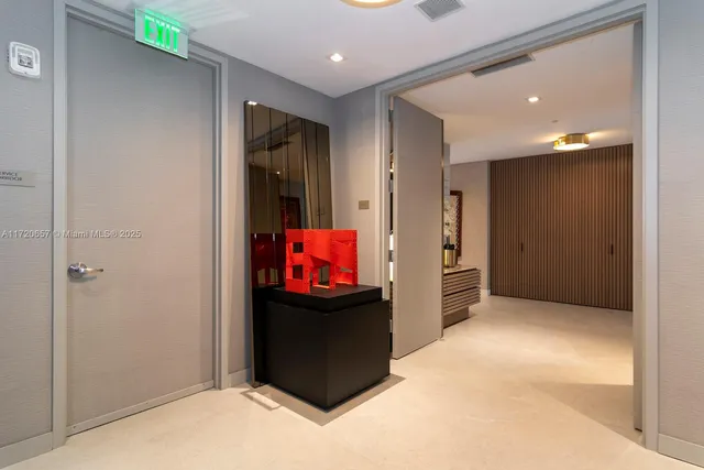 $33,000 | 18975 Collins Avenue, Unit 4102, Sunny Isles Beach, FL 33160