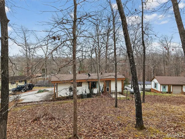$99,900 | 301 Little Dogwood Lake Road, Burfordville, MO 63739