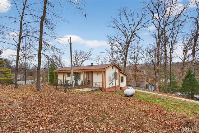 $99,900 | 301 Little Dogwood Lake Road, Burfordville, MO 63739