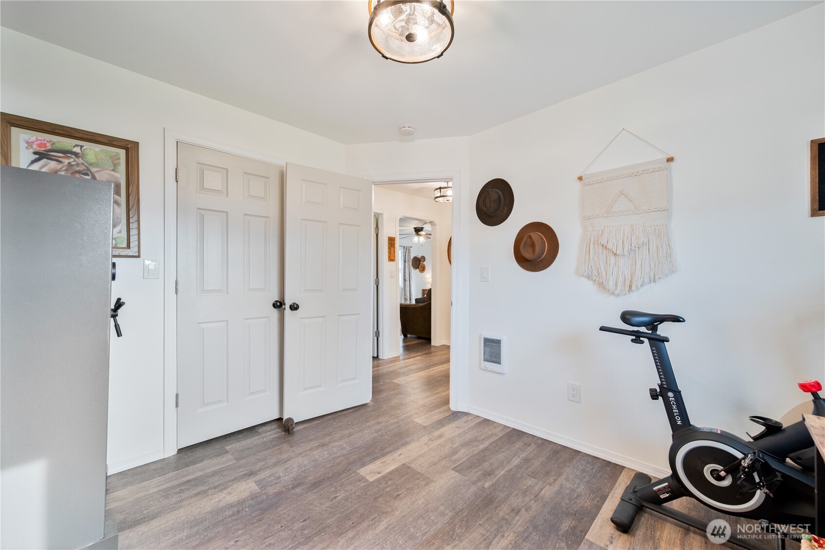 2829 Hemlock Street Longview, WA 98632 - Photo 16 of 36