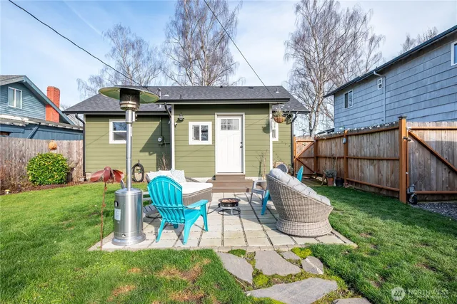 $329,900 | 2829 Hemlock Street, Longview, WA 98632