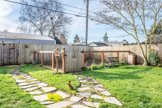 $329,900 | 2829 Hemlock Street, Longview, WA 98632