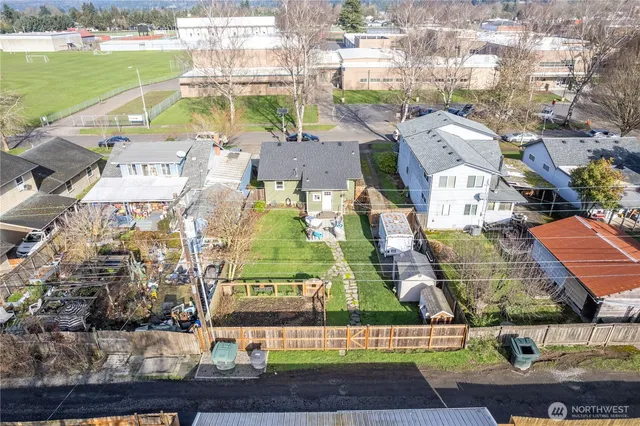 $329,900 | 2829 Hemlock Street, Longview, WA 98632