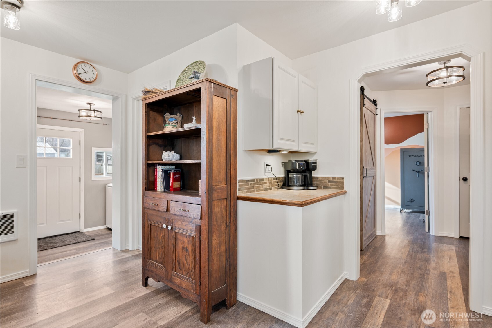 2829 Hemlock Street Longview, WA 98632 - Photo 10 of 36