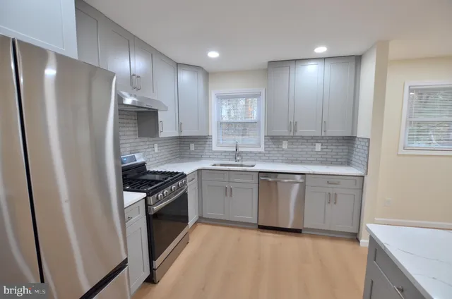 $449,900 | 13 Erskine Court, Newark, DE 19713