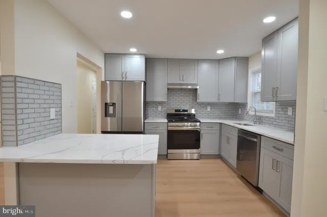 $449,900 | 13 Erskine Court, Newark, DE 19713