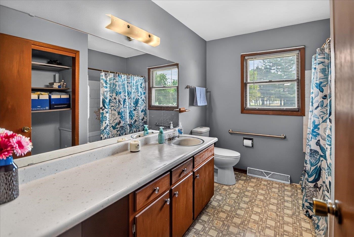 1656 Sand Hill Road Oregon, WI 53575 - Photo 30 of 59