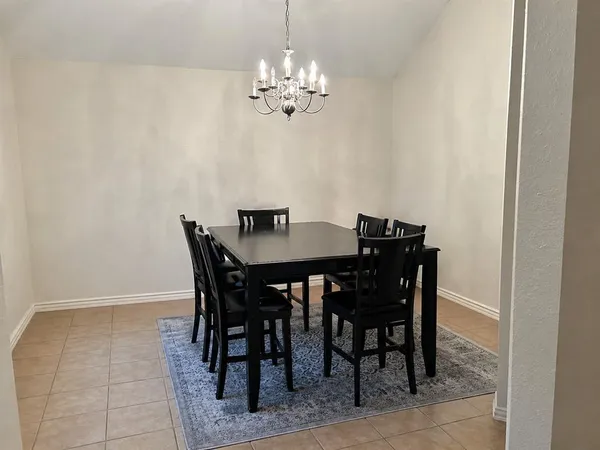 $2,400 | 1122 Hayworth Avenue, Duncanville, TX 75137