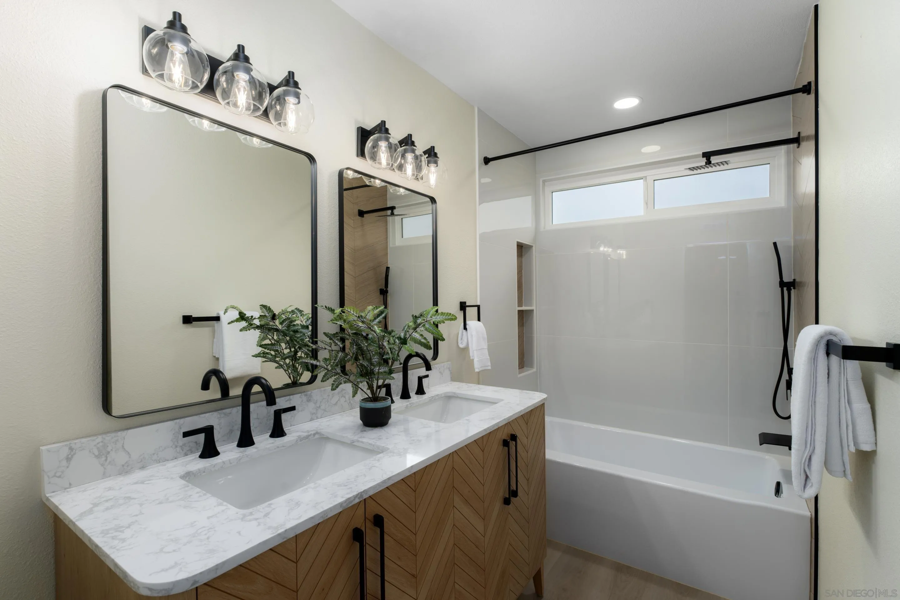 3326 Fosca Street Carlsbad, CA 92009 - Photo 28 of 43