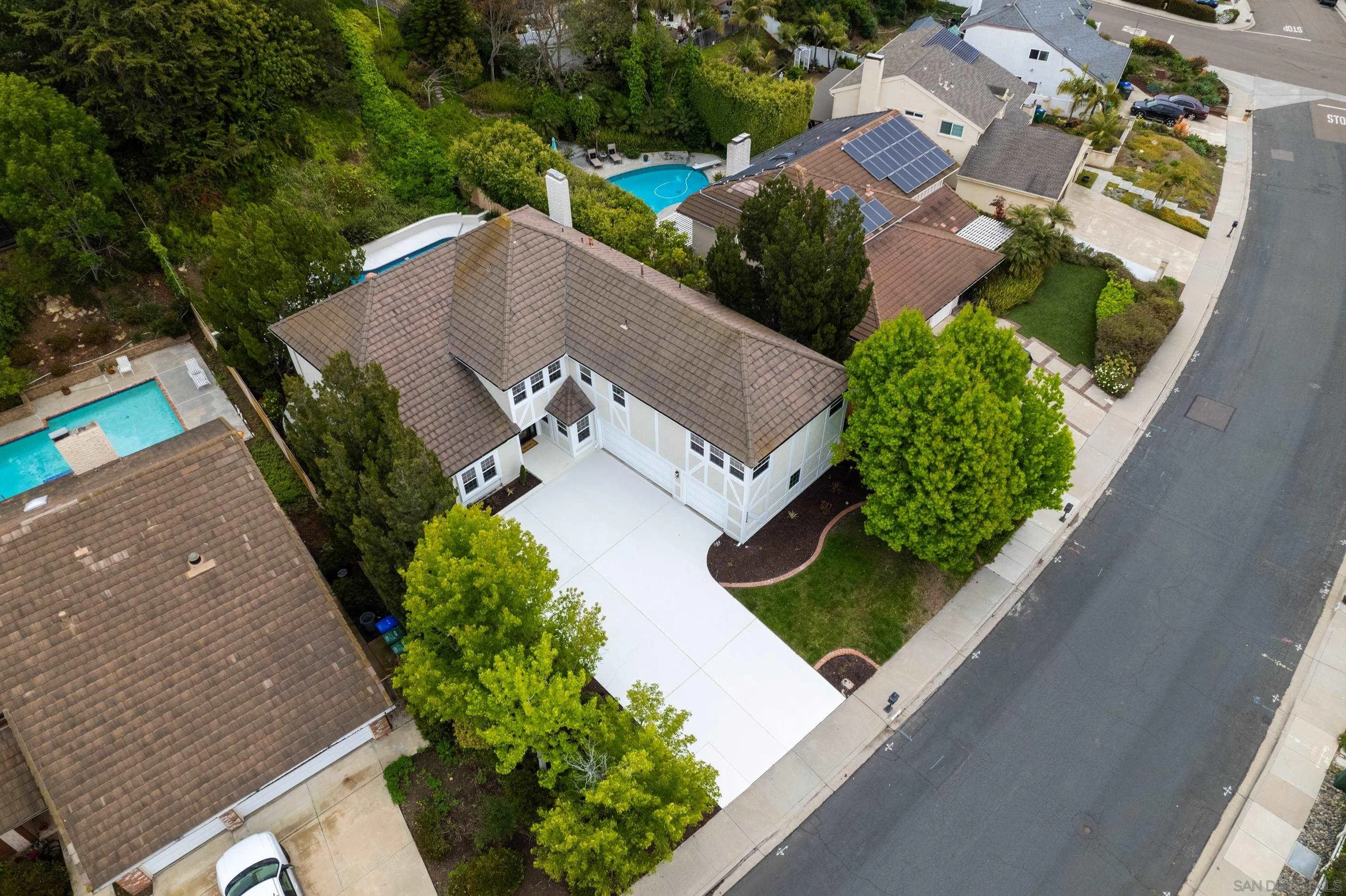 3326 Fosca Street Carlsbad, CA 92009 - Photo 40 of 43