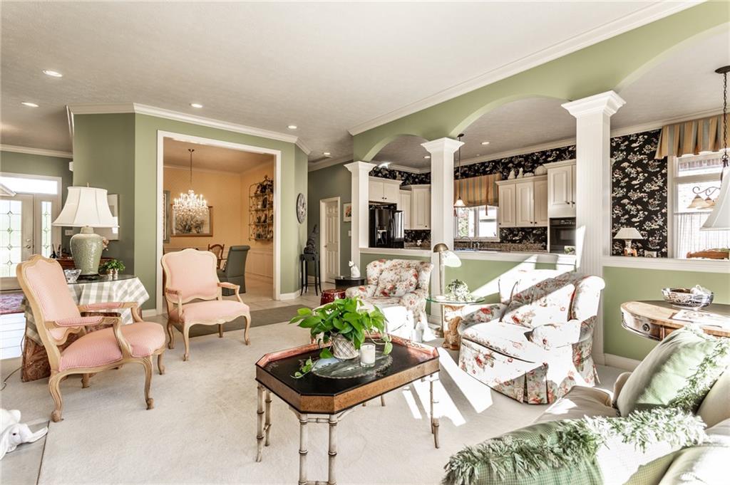 11537 Glen Ridge Circle Fishers, IN 46037 - Photo 7 of 32 Gallery Image 7