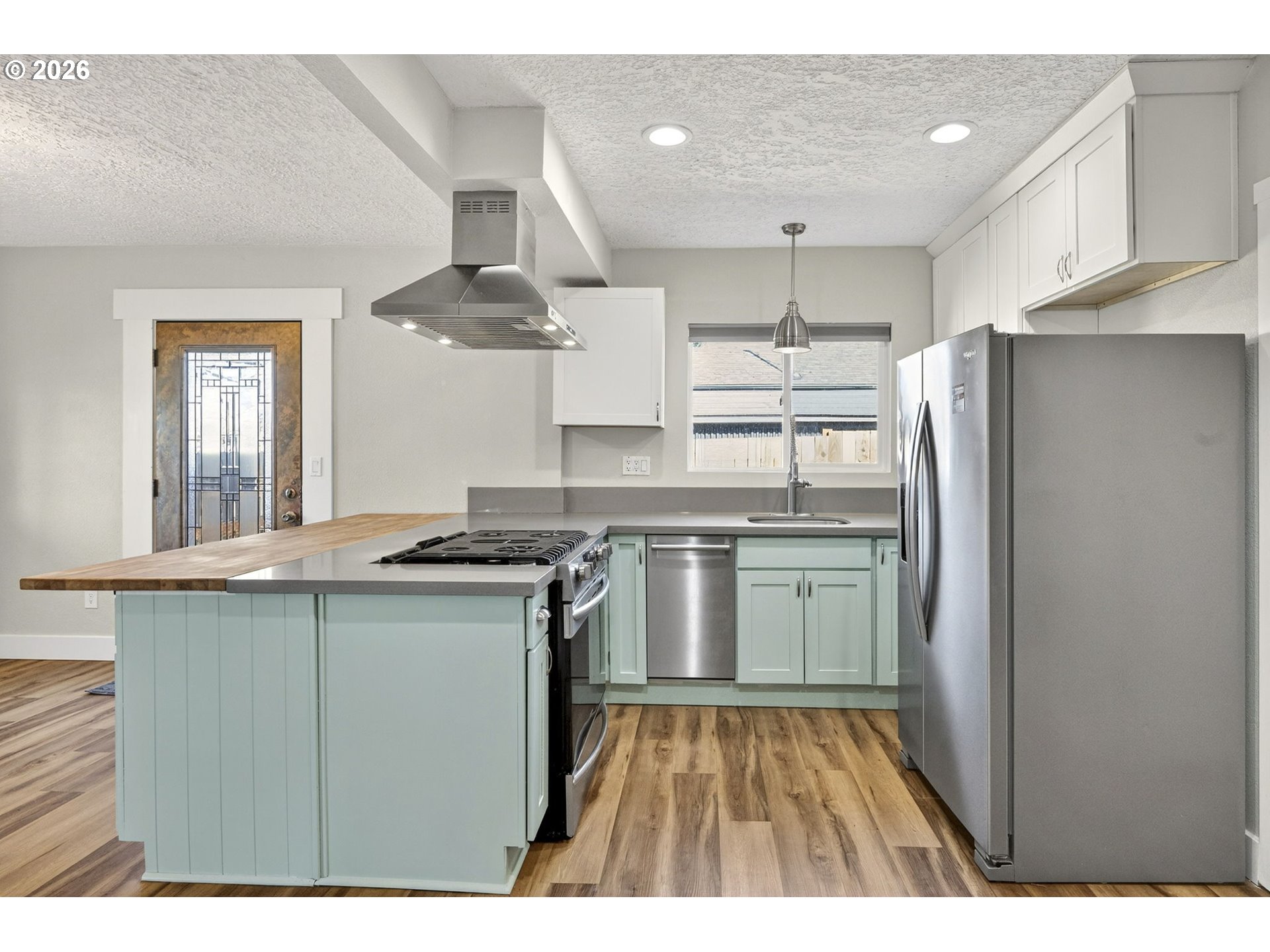 304 Warner Street Oregon City, OR 97045 - Photo 15 of 48 Kitchen