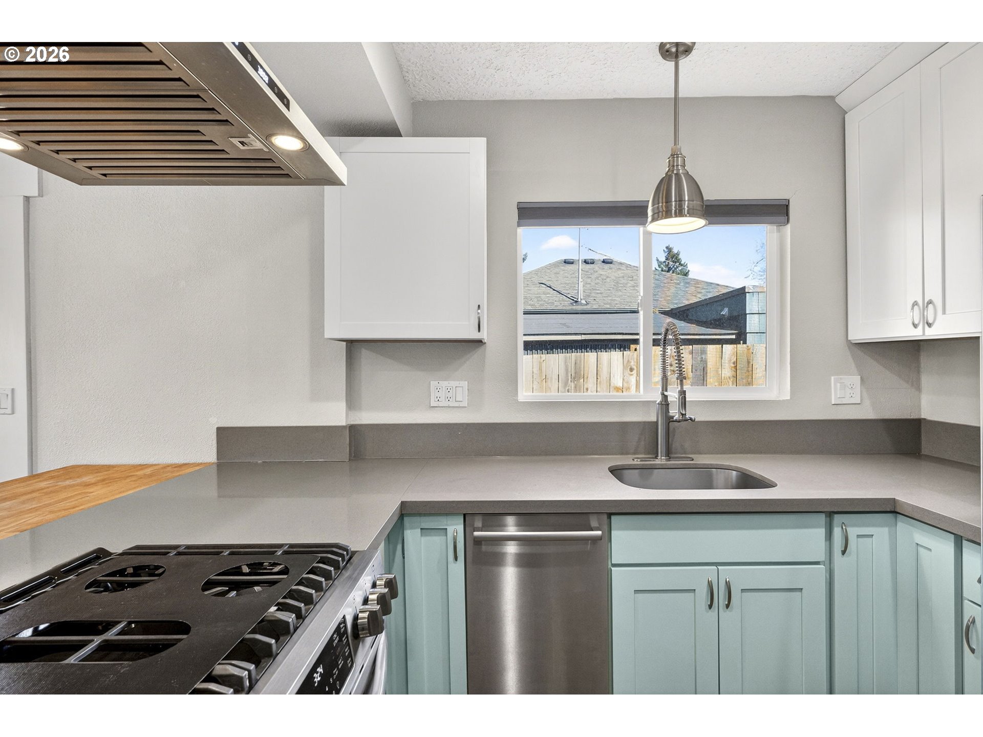 304 Warner Street Oregon City, OR 97045 - Photo 16 of 48 Kitchen