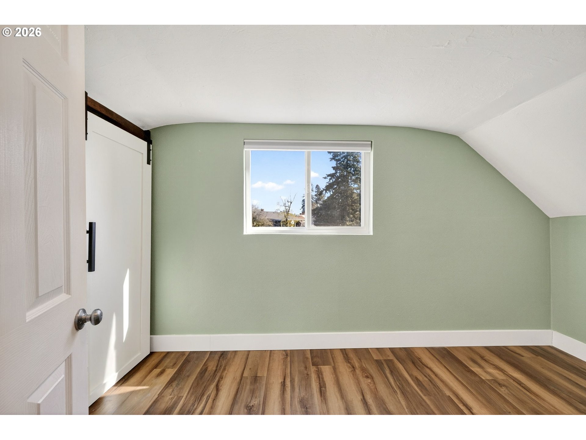 304 Warner Street Oregon City, OR 97045 - Photo 32 of 48 Bedroom