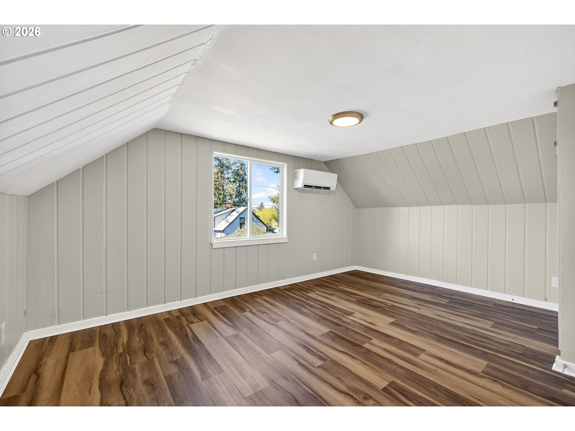 304 Warner Street Oregon City, OR 97045 - Photo 36 of 48 Bedroom, Primary