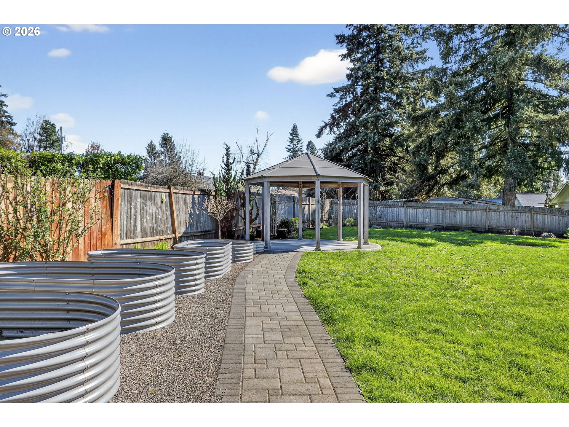 304 Warner Street Oregon City, OR 97045 - Photo 41 of 48 Backyard