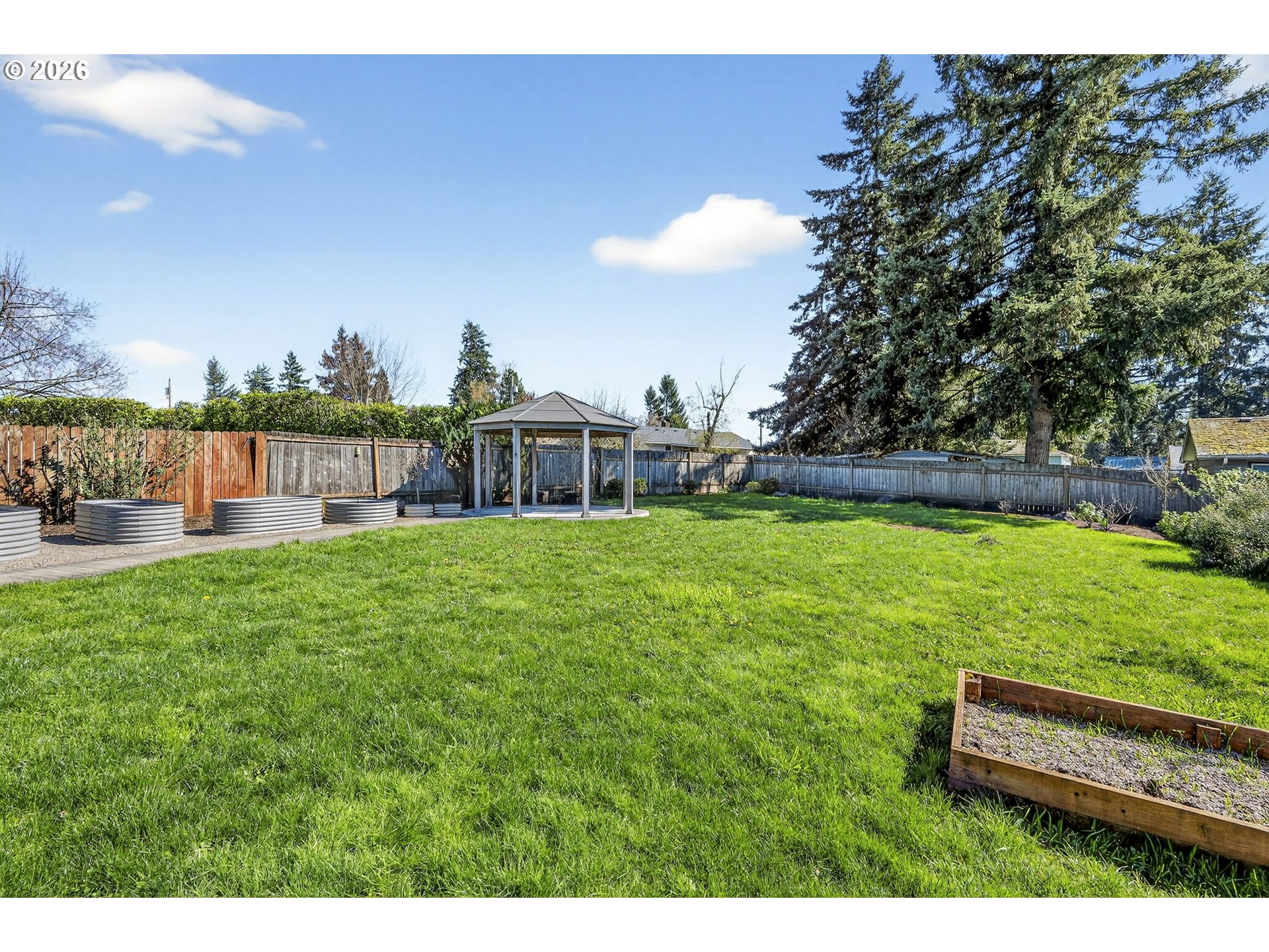 304 Warner Street Oregon City, OR 97045 - Photo 47 of 48 Backyard