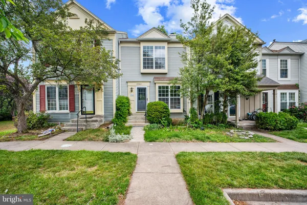 $450,000 | 13562 Highland Mews Court, Herndon, VA 20171