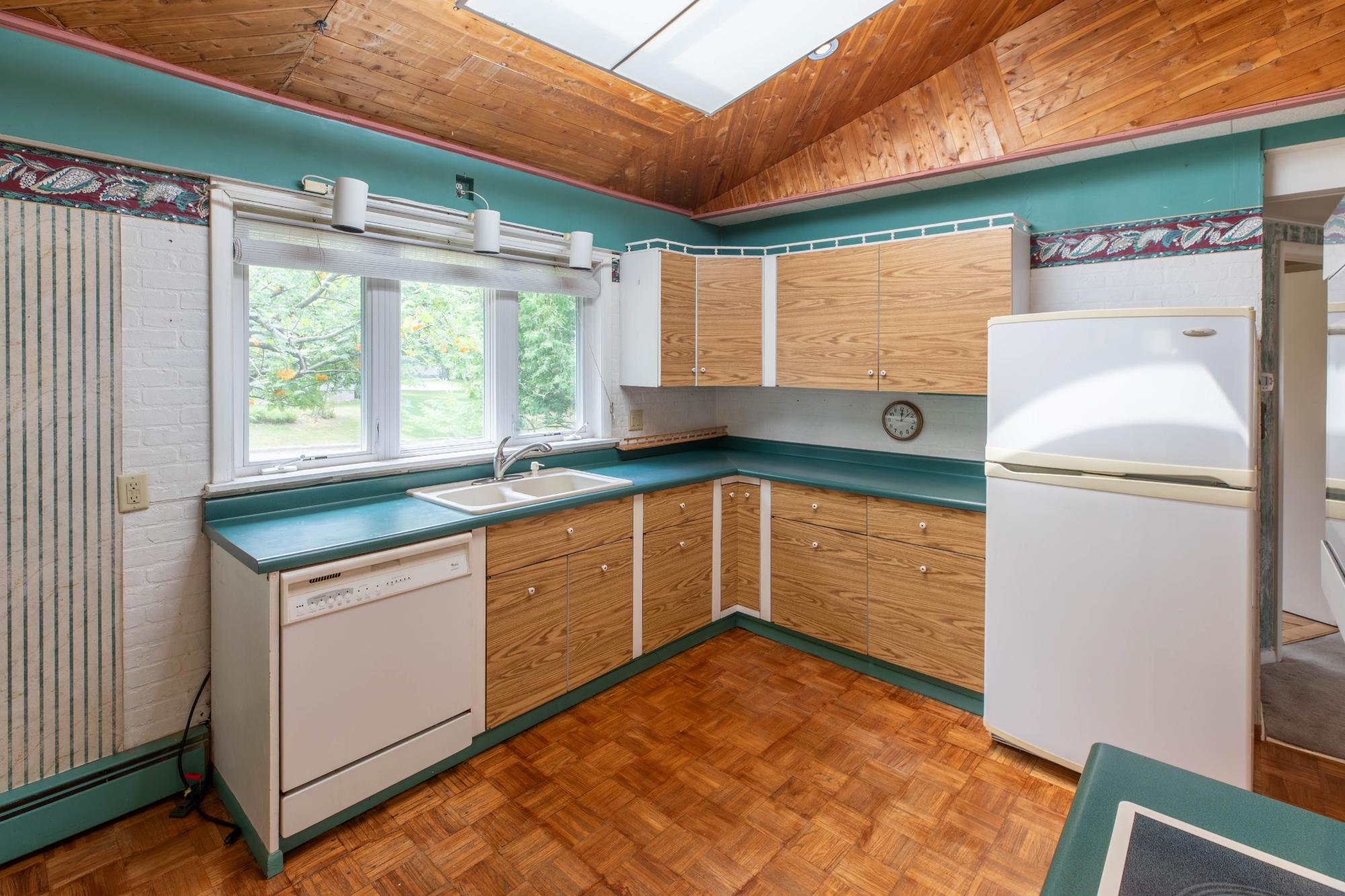 504 Hemlock Street Rhinelander, WI 54501 - Photo 12 of 42 Gallery Image 12