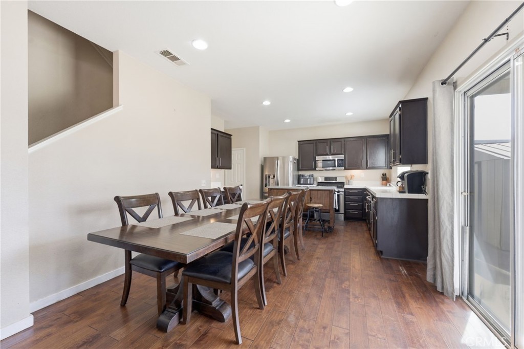 3236 Mariposa Way Perris, CA 92571 - Photo 13 of 42