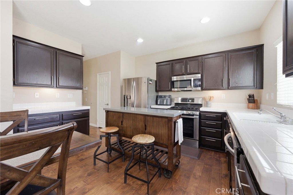 3236 Mariposa Way Perris, CA 92571 - Photo 15 of 42