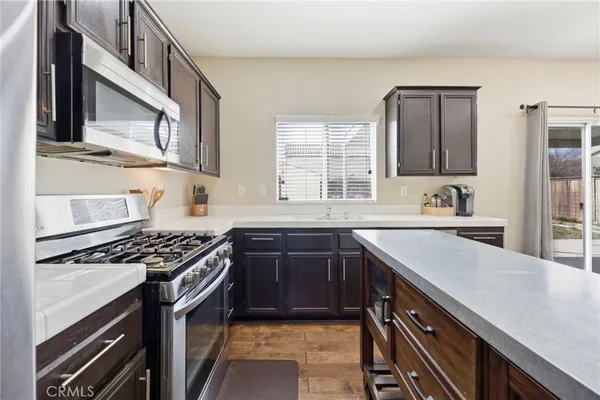 $530,000 | 3236 Mariposa Way, Perris, CA 92571