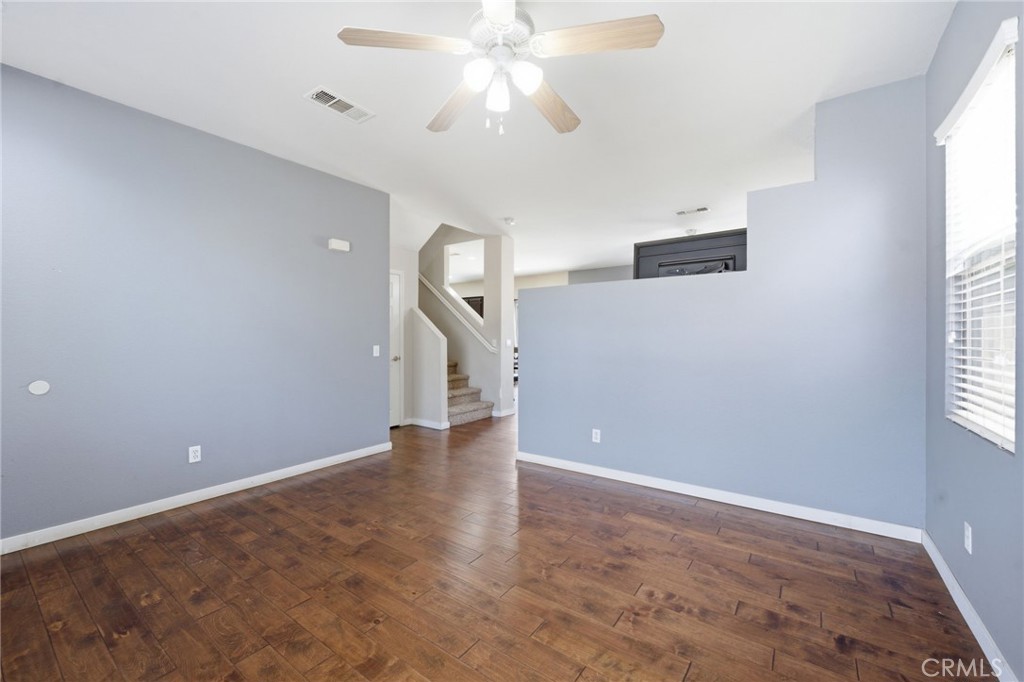 3236 Mariposa Way Perris, CA 92571 - Photo 9 of 42