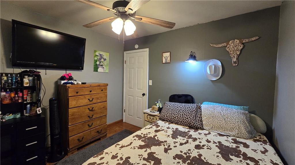 1406 Burnam Road Chillicothe, MO 64601 - Photo 16 of 26