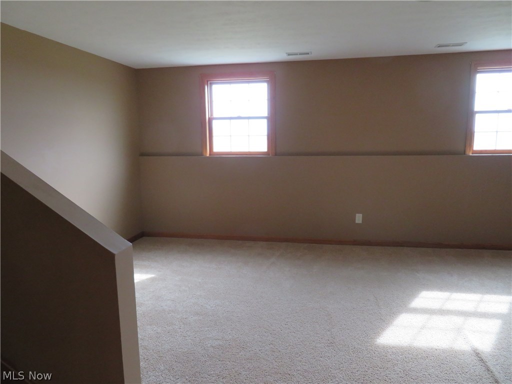 36524 Flat Rock Road Barnesville, OH 43713 - Photo 13 of 35 Gallery Image 13