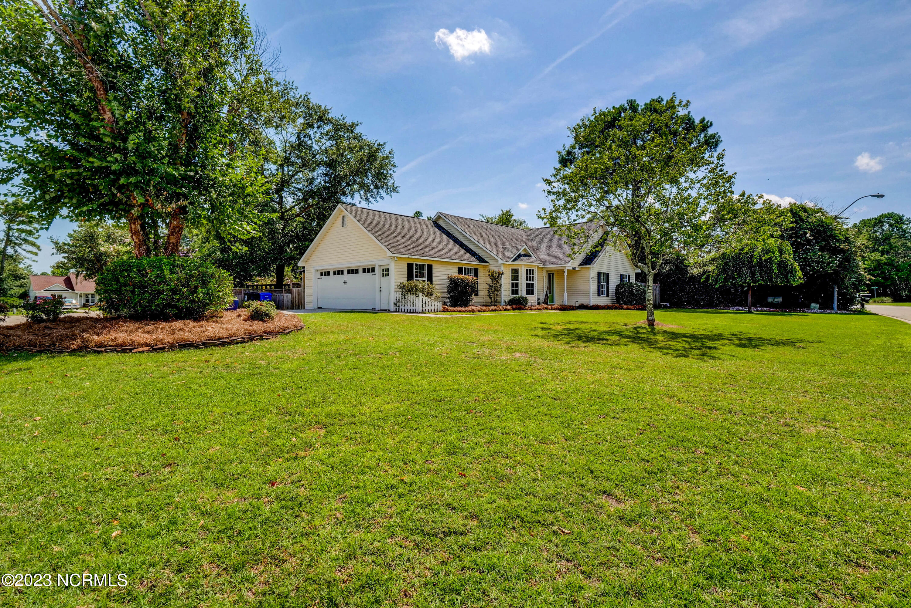 7354 Bright Leaf Road Wilmington, NC 28411 - Photo 4 of 31 P7611265_66_67_68_69_70_71