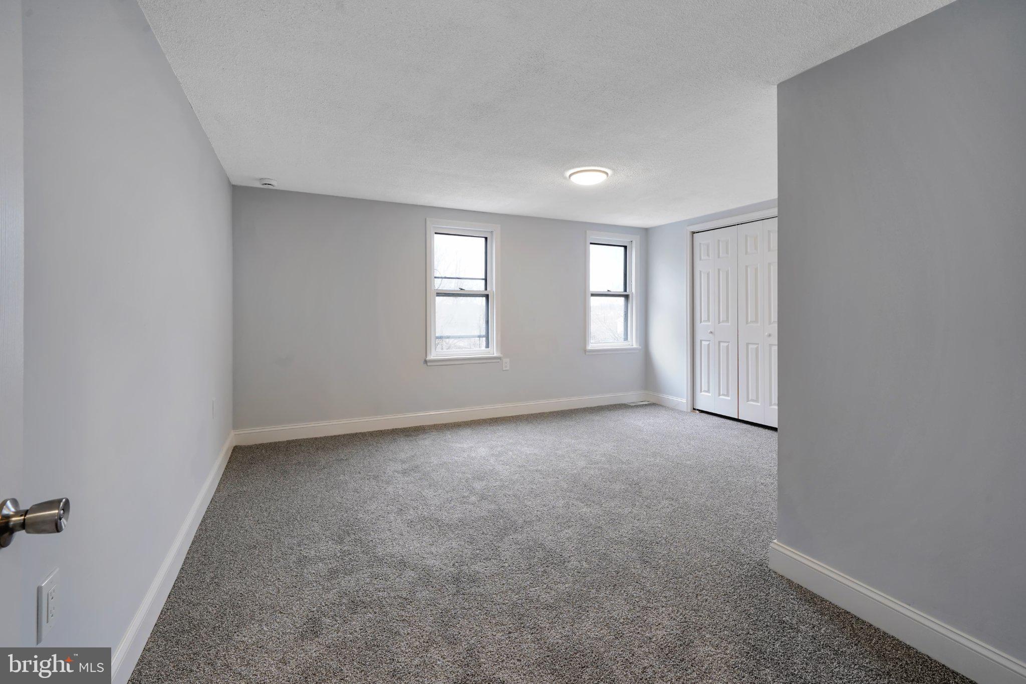 1718 Kohl Street Philadelphia, PA 19115 - Photo 17 of 34 Spacious, light-filled room awaits you.