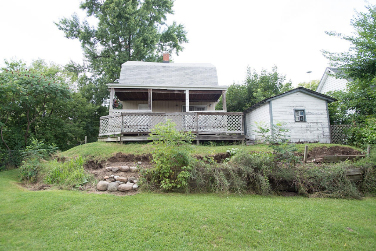 408 22nd Street North Springfield, MI 49037 - Photo 5 of 6 untitled-5