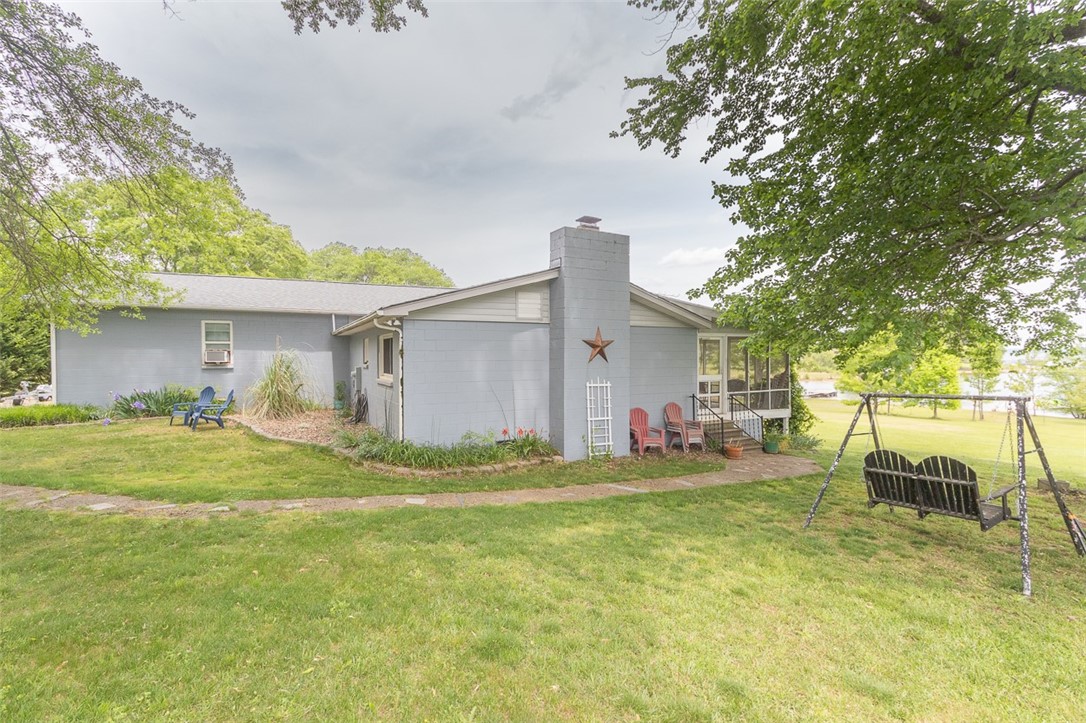 117 Oakview Road Townville, SC 29689 - Photo 4 of 42 Gallery Image 4
