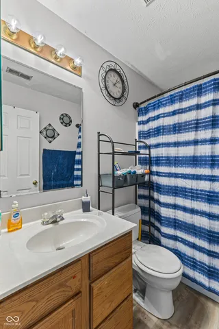 $239,900 | 4058 Knollwood Avenue, Franklin, IN 46131