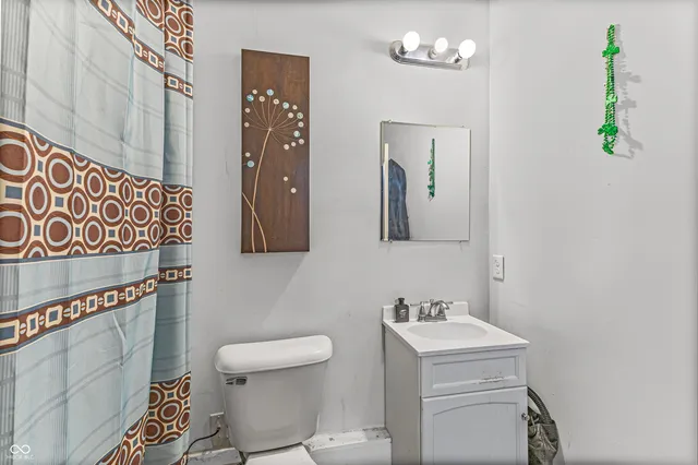 $239,900 | 4058 Knollwood Avenue, Franklin, IN 46131