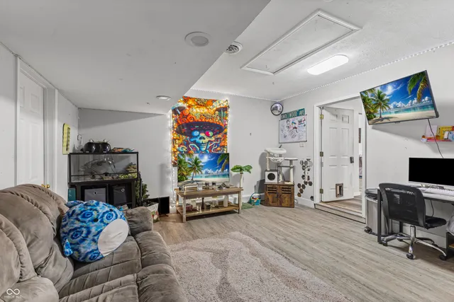 $239,900 | 4058 Knollwood Avenue, Franklin, IN 46131