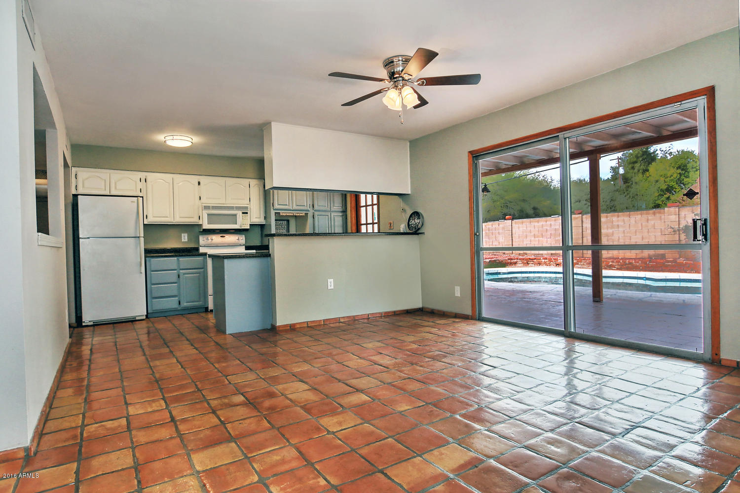 1726 West Griswold Road Phoenix, AZ 85021 - Photo 6 of 28 1726 W Griswold Rd Phoenix AZ-large-006-
