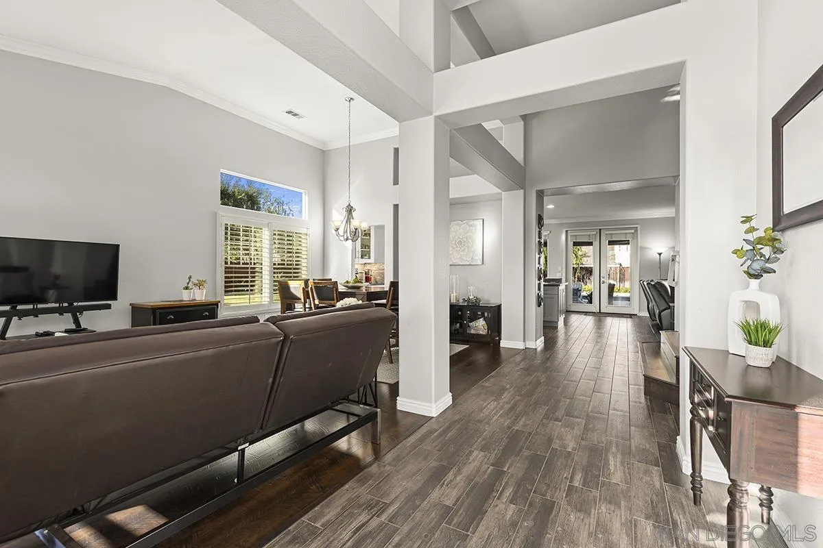 424 Hidden Trails Road Escondido, CA 92027 - Photo 12 of 45 Gallery Image 12