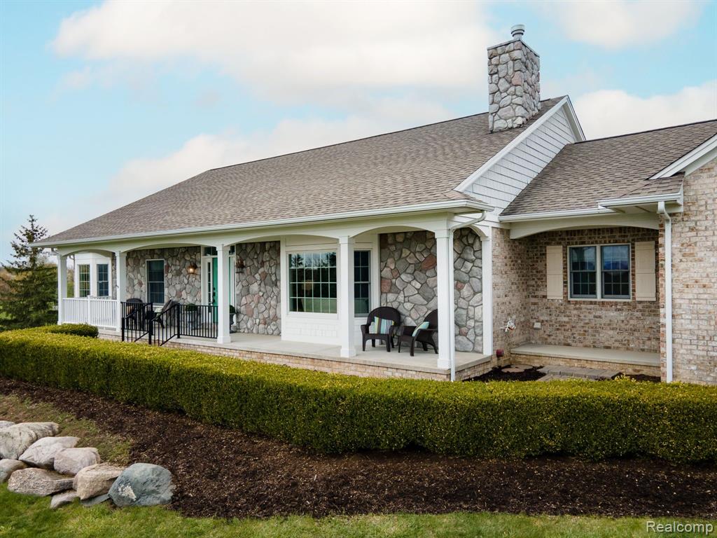 4846 Sheldon Road Rochester, MI 48306 - Photo 6 of 64
