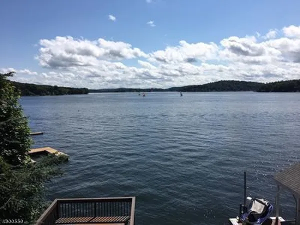 $2,150 | 133 Nolans Point Road, Unit 3, Lake Hopatcong, NJ 07849