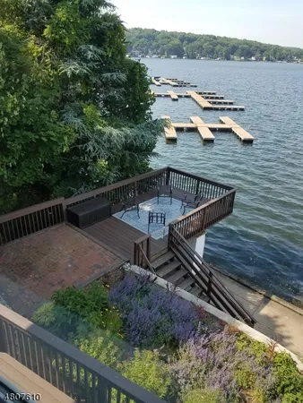 $2,150 | 133 Nolans Point Road, Unit 3, Lake Hopatcong, NJ 07849