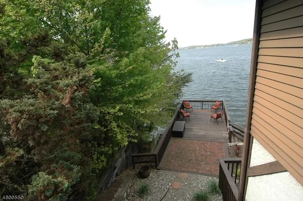 $2,150 | 133 Nolans Point Road, Unit 3, Lake Hopatcong, NJ 07849