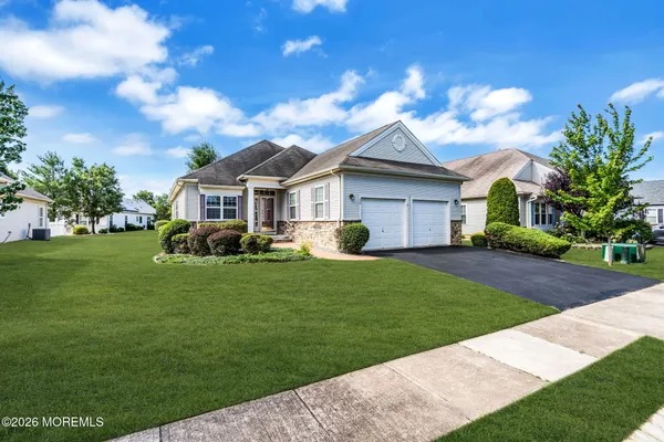 $539,900 | 20 Donatello Drive, Manchester Township, NJ 08759
