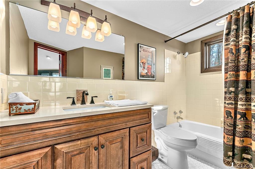 11 Cogswood Road Asheville, NC 28804 - Photo 17 of 24