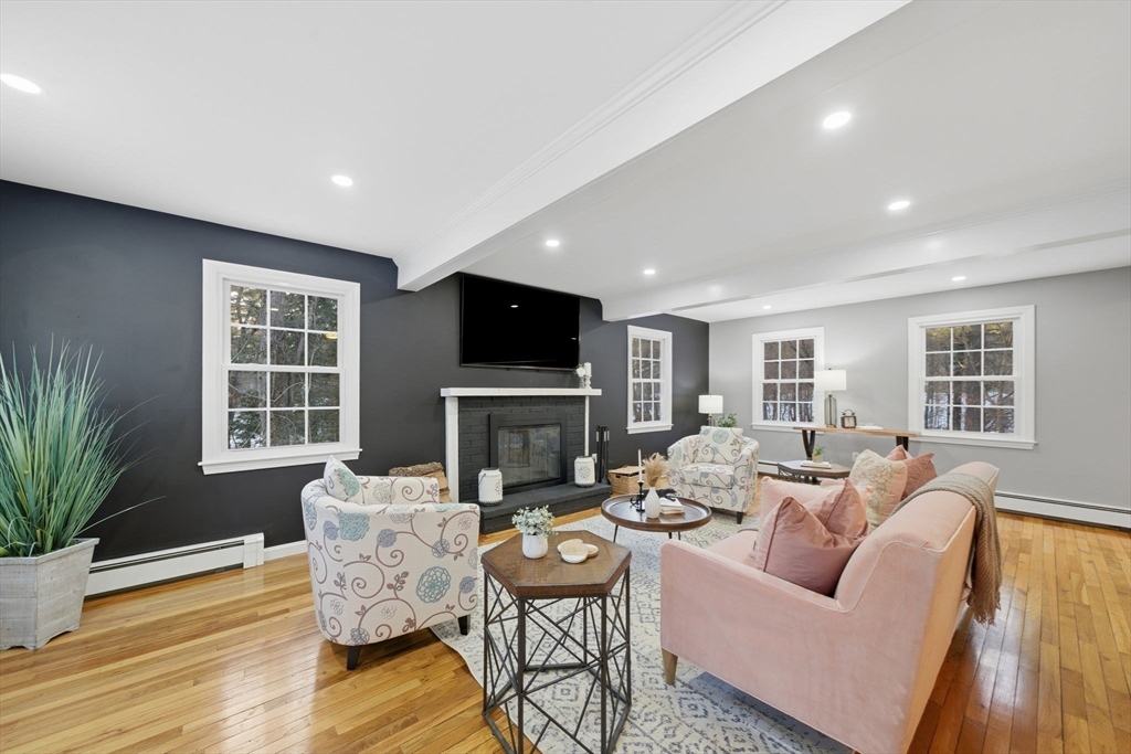 40 Curtis Road Boxford, MA 01921 - Photo 5 of 34