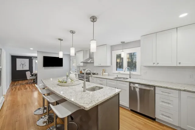 $1,279,000 | 40 Curtis Road, Boxford, MA 01921