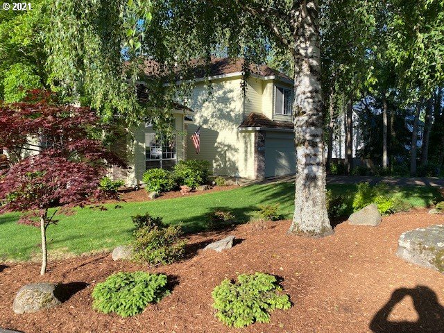 5934 Southwest Kruse Ridge Drive Portland, OR 97219 - Photo 3 of 32 Gallery Image 3