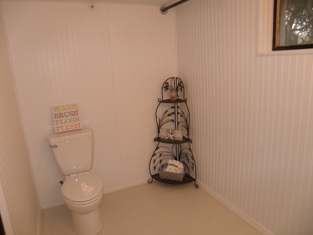 116 Stanley Road Swampscott, MA 01907 - Photo 23 of 29 Gallery Image 23